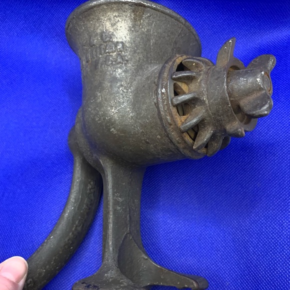 Antique / Vintage Universal food chopper#2 L F & C - Picture 7 of 7